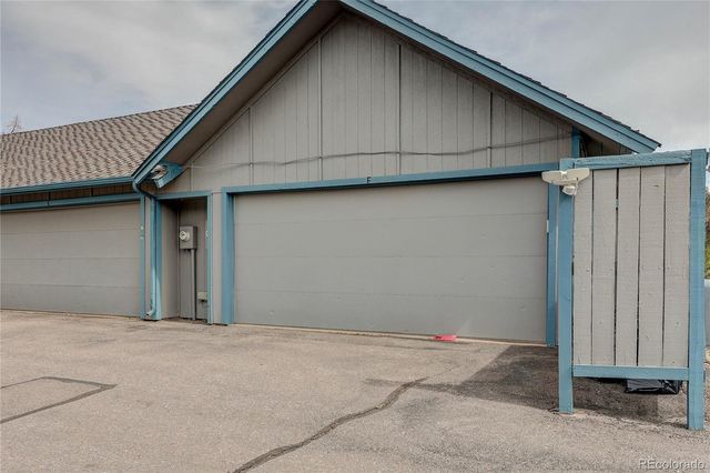 2512 S Worchester Court F, Aurora, CO 80014