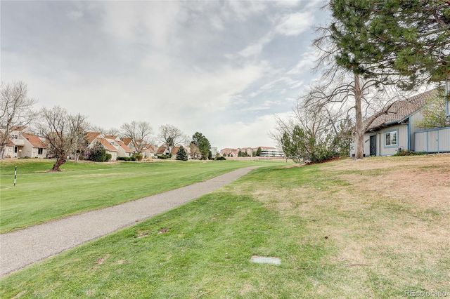 2512 S Worchester Court F, Aurora, CO 80014