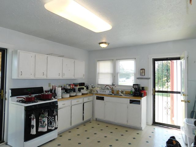 7180 Corydon Junction Road, New Salisbury, IN 47161