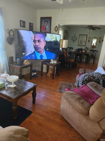 7180 Corydon Junction Road, New Salisbury, IN 47161