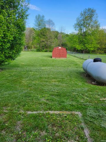 7180 Corydon Junction Road, New Salisbury, IN 47161