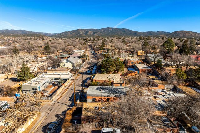 122 W Buena Vista, Santa Fe, NM 87505