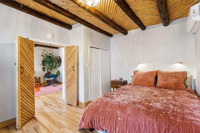 122 W Buena Vista, Santa Fe, NM 87505