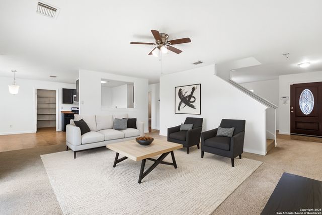 510 Tres Caminos, San Antonio, TX 78245