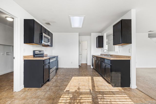 510 Tres Caminos, San Antonio, TX 78245