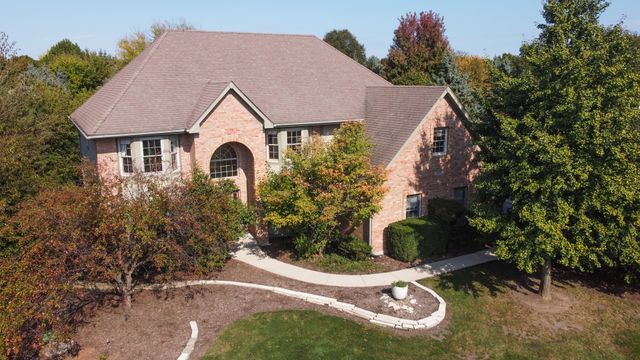 37W004 Ridgewood Drive, St. Charles, IL 60175