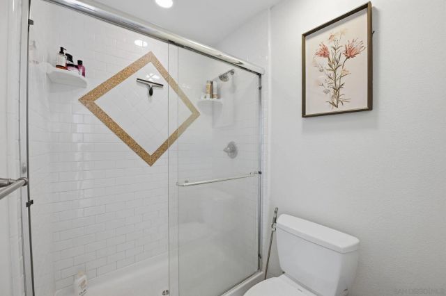 971 Santa Helena Park Ct, Solana Beach, CA 92075