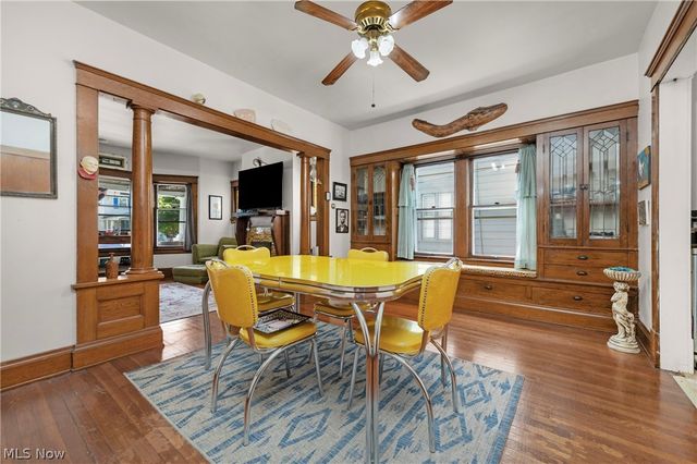 1296 Cook Avenue, Lakewood, OH 44107