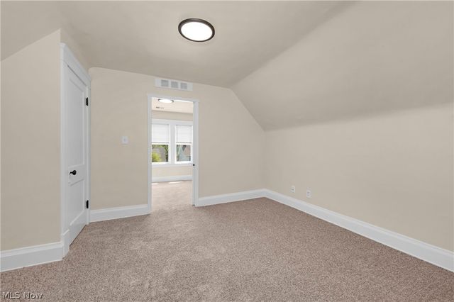 1296 Cook Avenue, Lakewood, OH 44107