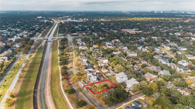 4906 North Braeswood, Houston, TX 77096