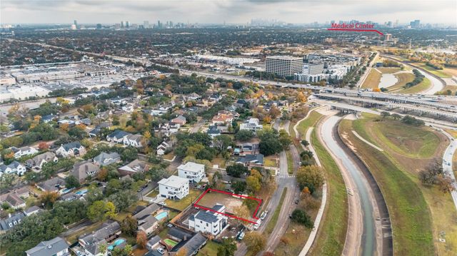 4906 North Braeswood, Houston, TX 77096