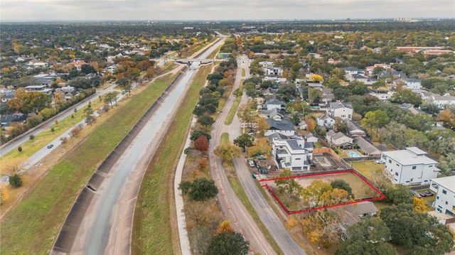 4906 North Braeswood, Houston, TX 77096