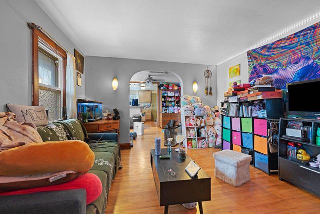 1235 CHICAGO STREET, Green Bay, WI 54301