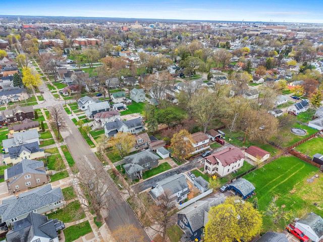 1235 CHICAGO STREET, Green Bay, WI 54301