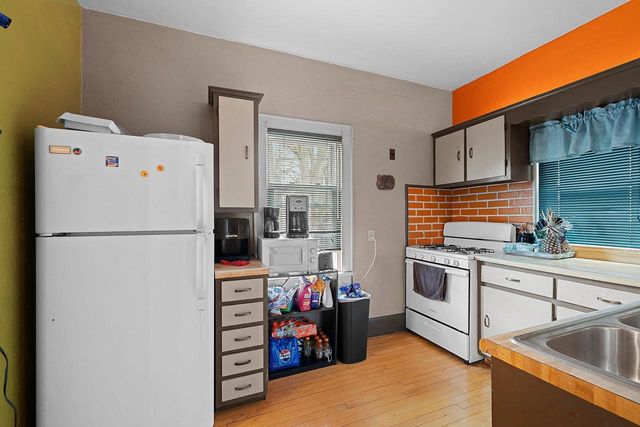 1235 CHICAGO STREET, Green Bay, WI 54301
