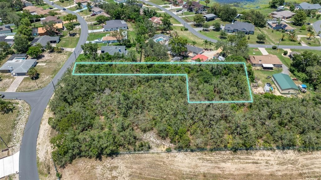 Image 2 of property listing at 194 DARTMOUTH AVENUE, Spring Hill, FL 34606