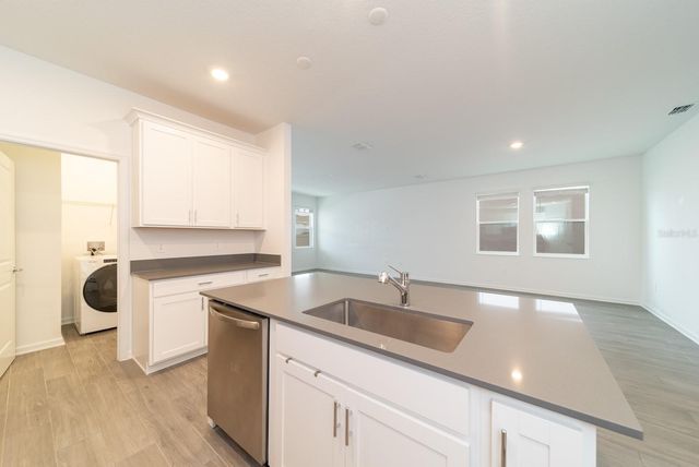 2898 ARMSTRONG AVENUE, Clermont, FL 34714