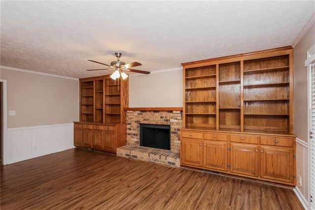 592 Cricket Hill Trail, Lawrenceville, GA 30044