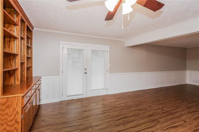 592 Cricket Hill Trail, Lawrenceville, GA 30044