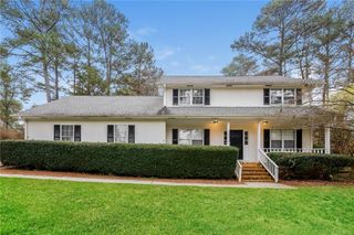 592 Cricket Hill Trail, Lawrenceville, GA 30044