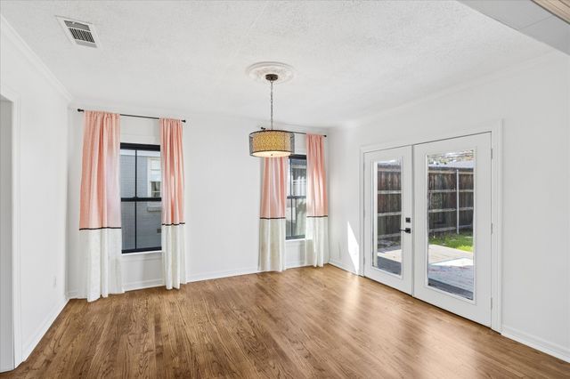 3600 Westcliff Road S, Fort Worth, TX 76109