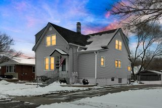 205 Blackstone Street, Thornton, IL 60476