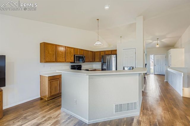 5827 Uncompahgre Street, Colorado Springs, CO 80923