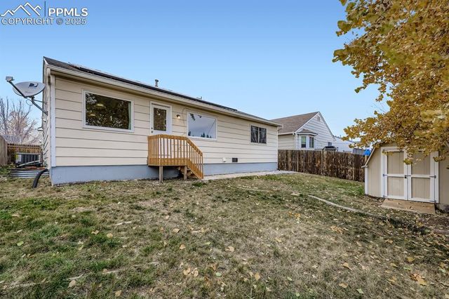 5827 Uncompahgre Street, Colorado Springs, CO 80923