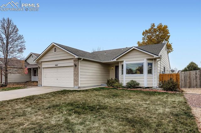 5827 Uncompahgre Street, Colorado Springs, CO 80923