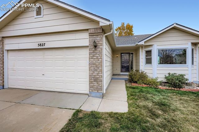 5827 Uncompahgre Street, Colorado Springs, CO 80923