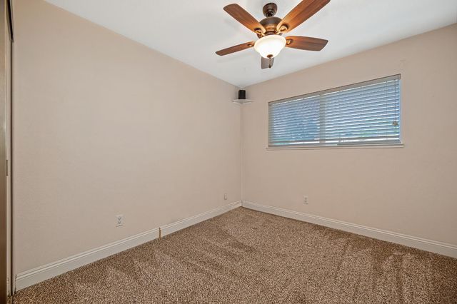 2700 Lassen Way, Rocklin, CA 95677