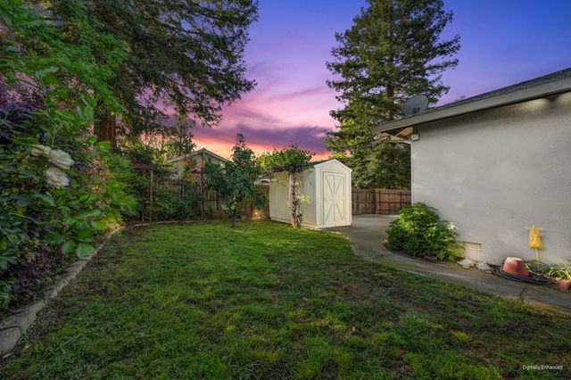 2700 Lassen Way, Rocklin, CA 95677