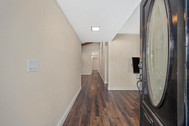 2700 Lassen Way, Rocklin, CA 95677