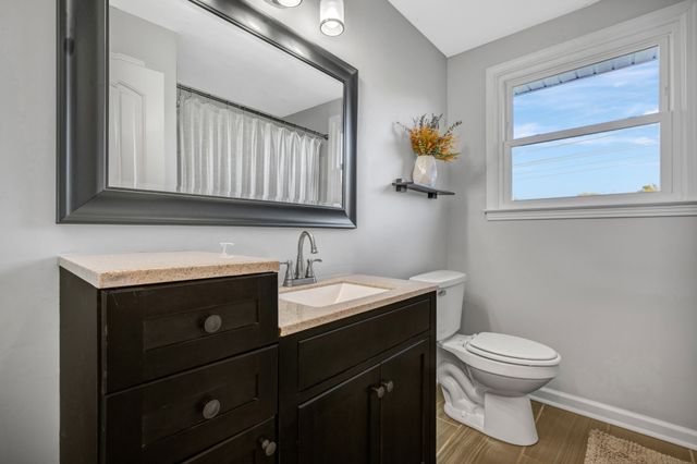 2809 Sparrow Dr, Clarksville, TN 37040