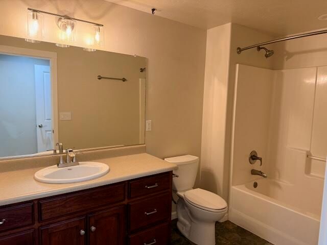 112 Diane Drive, Grants Pass, OR 97526