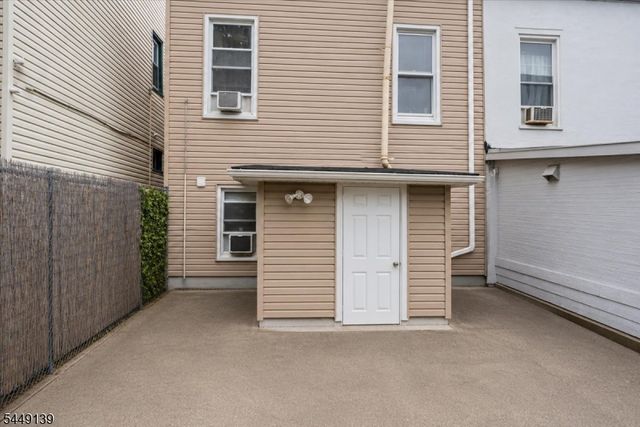 1009 Paterson Plank Rd, North Bergen Twp., NJ 07047