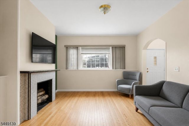 1009 Paterson Plank Rd, North Bergen Twp., NJ 07047