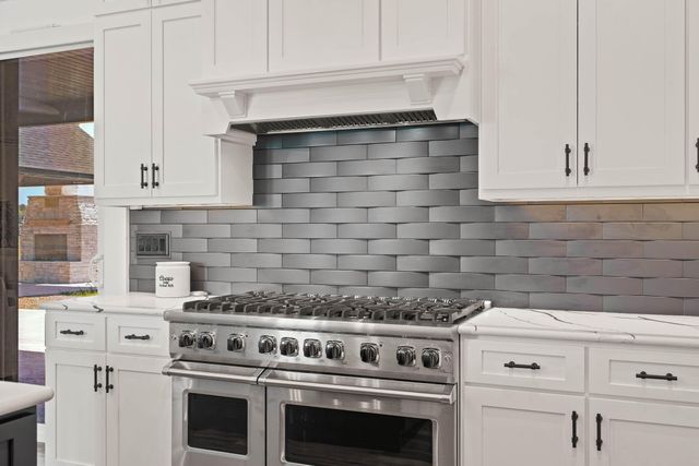 9060 E HIGHWAY AB, Columbia, MO 65201