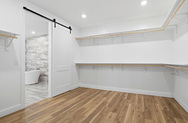 9060 E HIGHWAY AB, Columbia, MO 65201