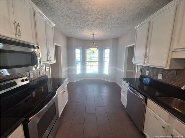 512 Dunblane Way, Fayetteville, NC 28311