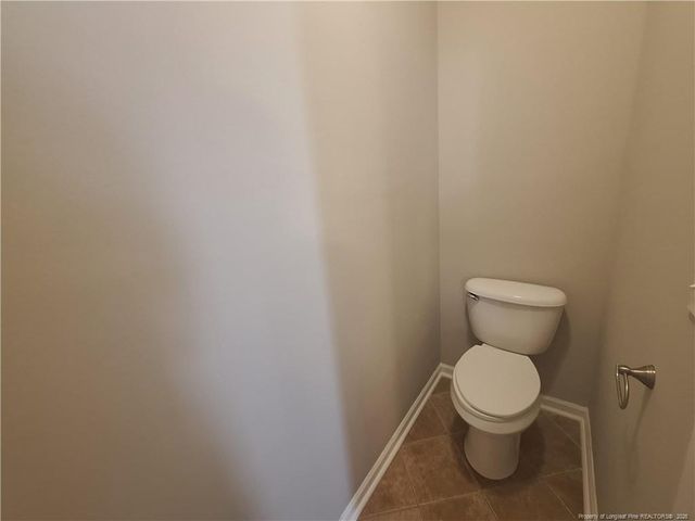 512 Dunblane Way, Fayetteville, NC 28311