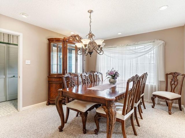 1710 Longhorn Avenue, Bay City, TX 77414