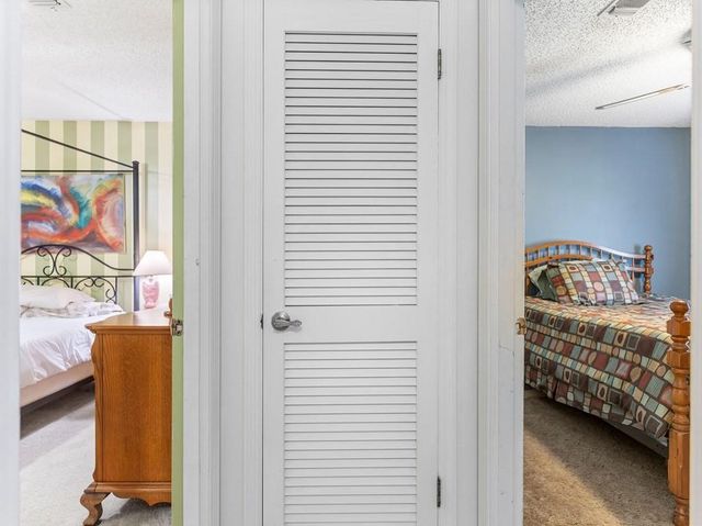 1710 Longhorn Avenue, Bay City, TX 77414