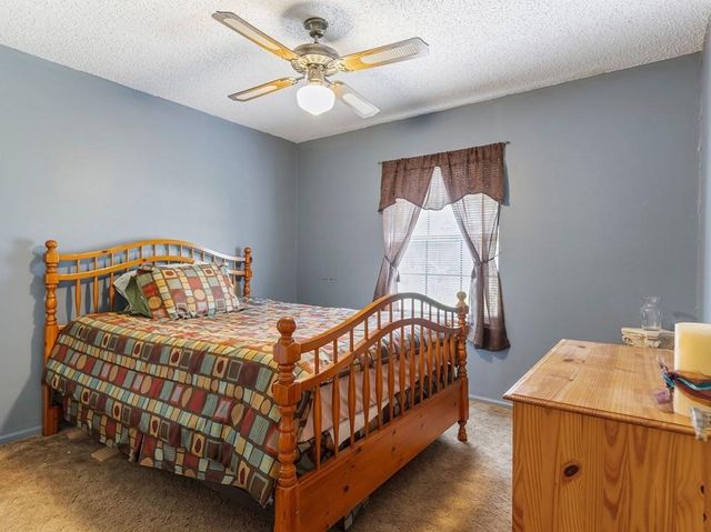 1710 Longhorn Avenue, Bay City, TX 77414