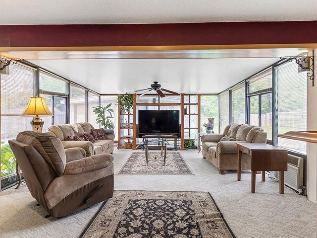 1710 Longhorn Avenue, Bay City, TX 77414