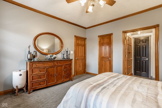 2119 Scarlet Oak Drive, Avon, IN 46123