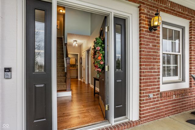 2119 Scarlet Oak Drive, Avon, IN 46123