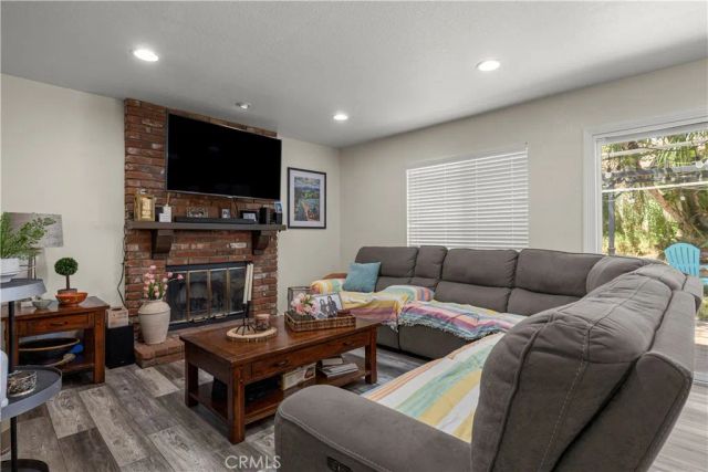 1176 W Buxton, Rialto, CA 92377