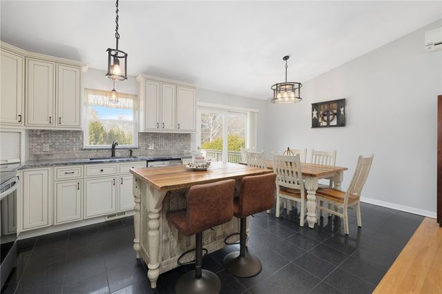 175 Hope Furnace Road, Scituate, RI 02831