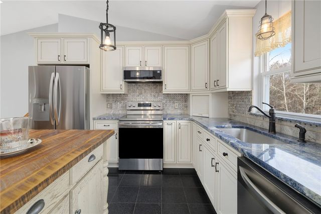 175 Hope Furnace Road, Scituate, RI 02831